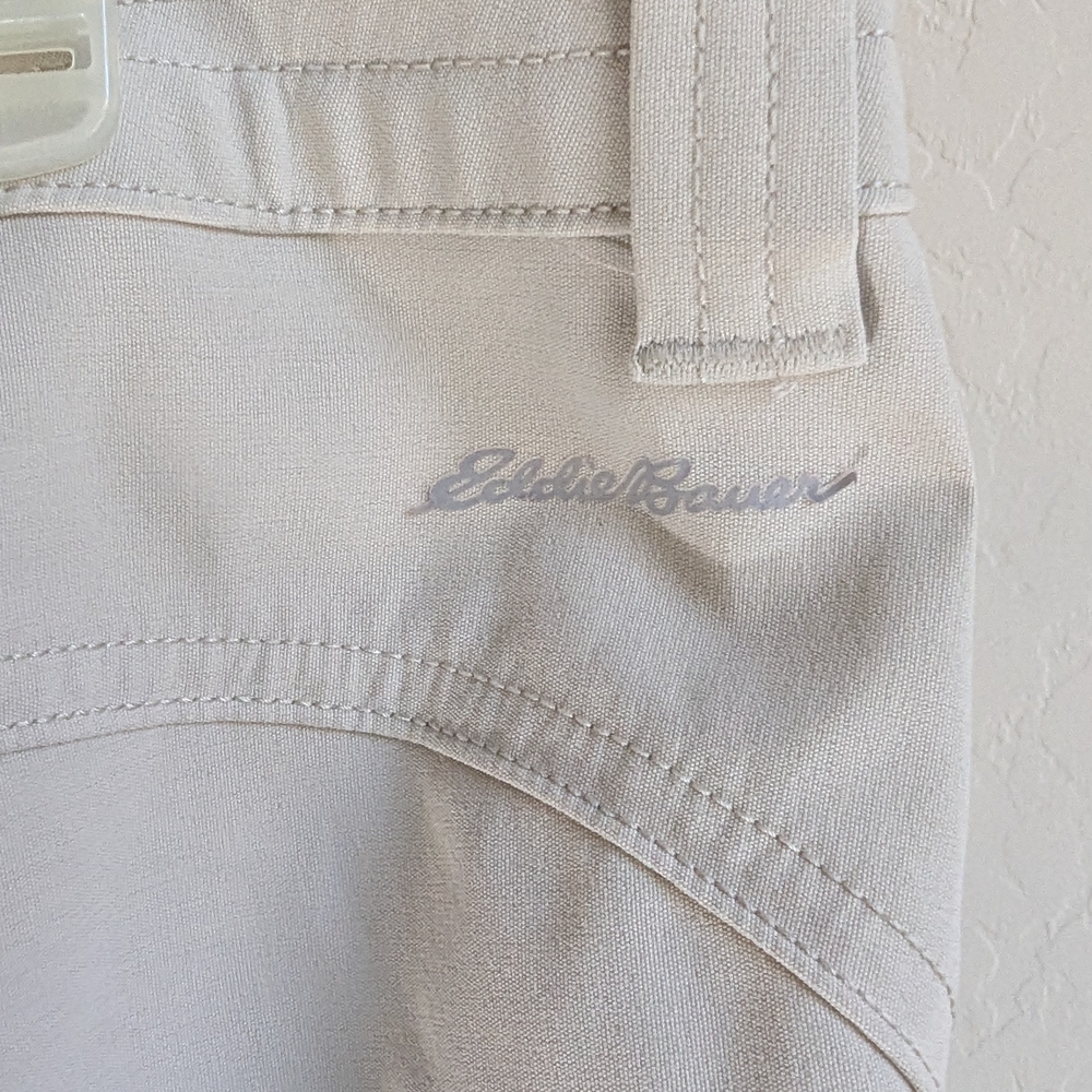 Eddie Bauer Women's Tech Capris size16 Khaki - Picture 4 of 7